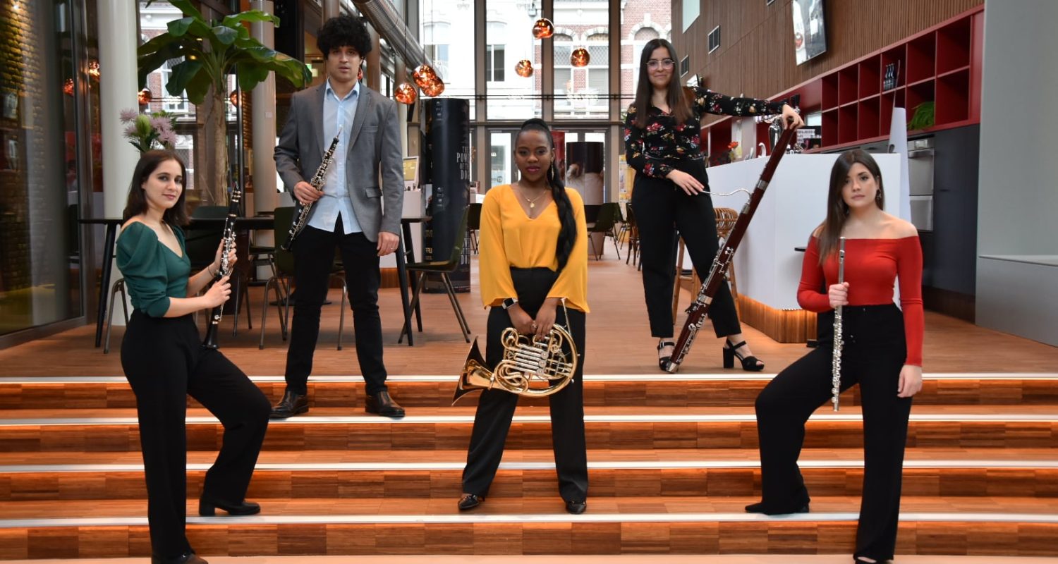 Verborgen Juwelen - Aires Tropicales Quintet - TivoliVredenburg